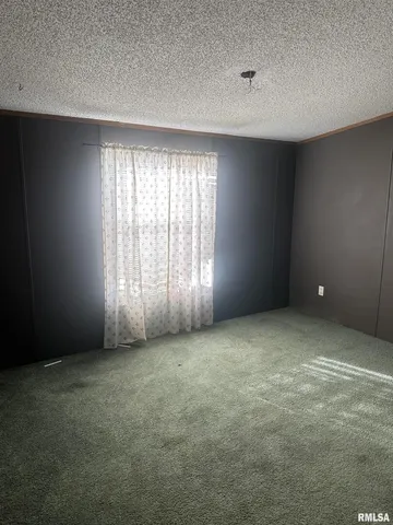 $189,900 | 165 Nile Lane, Creal Springs, IL 62922