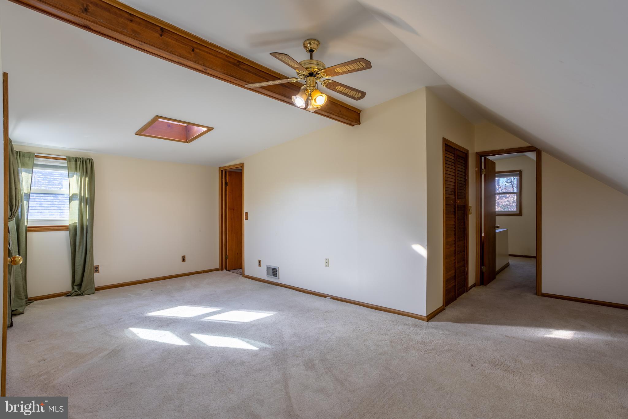 8300 Dalesford Road Baltimore, MD 21234 - Photo 29 of 32 Upper level bedroom