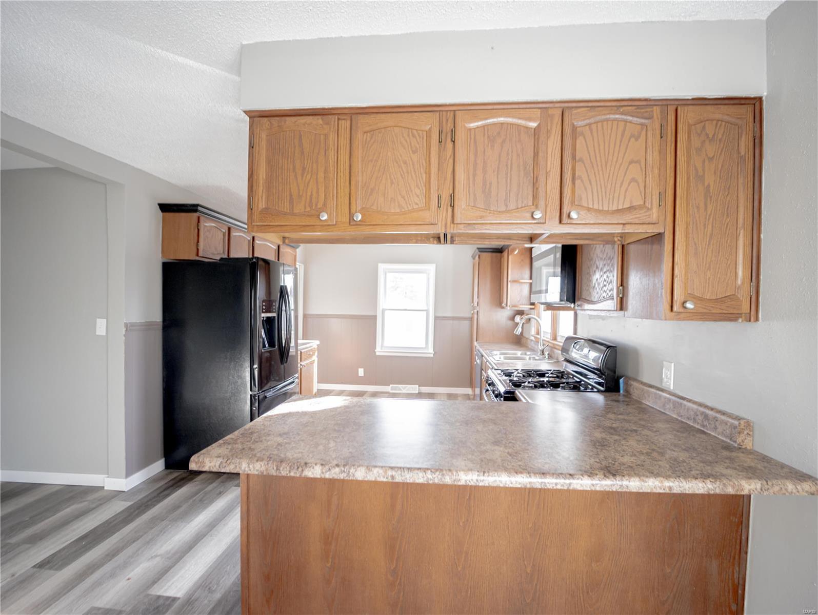 602 North Walnut Street Bethalto, IL 62010 - Photo 6 of 20