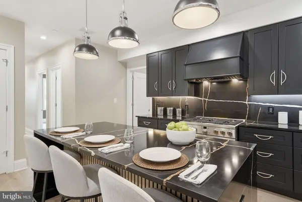 $2,850,000 | 5047 MacArthur Boulevard Northwest, Washington, DC 20016