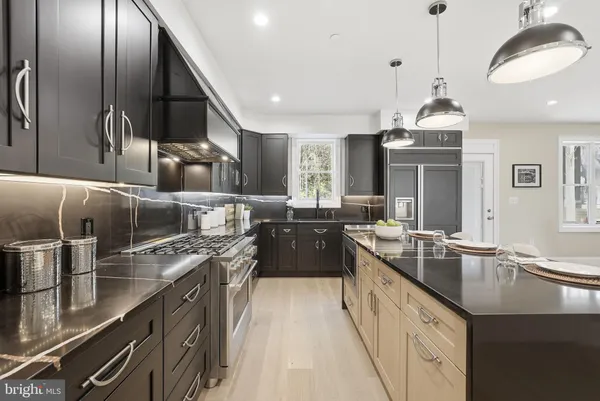 $2,850,000 | 5047 MacArthur Boulevard Northwest, Washington, DC 20016