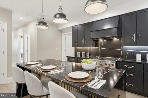 $2,850,000 | 5047 MacArthur Boulevard Northwest, Washington, DC 20016