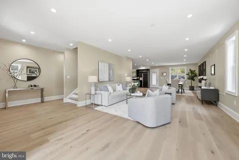 $2,850,000 | 5047 MacArthur Boulevard Northwest, Washington, DC 20016
