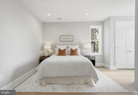 $2,850,000 | 5047 MacArthur Boulevard Northwest, Washington, DC 20016