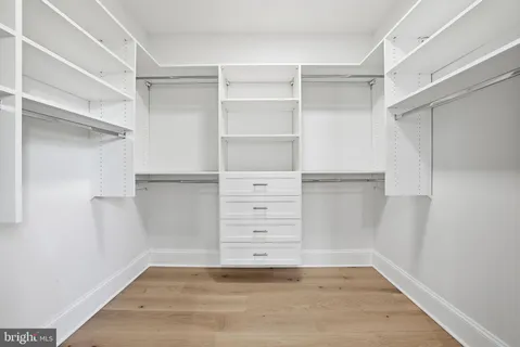 $2,850,000 | 5047 MacArthur Boulevard Northwest, Washington, DC 20016