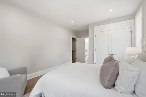 $2,850,000 | 5047 MacArthur Boulevard Northwest, Washington, DC 20016
