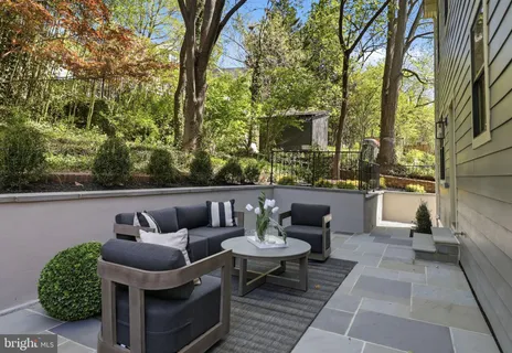 $2,850,000 | 5047 MacArthur Boulevard Northwest, Washington, DC 20016