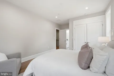 $2,850,000 | 5047 MacArthur Boulevard Northwest, Washington, DC 20016