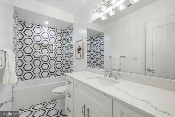 $2,850,000 | 5047 MacArthur Boulevard Northwest, Washington, DC 20016