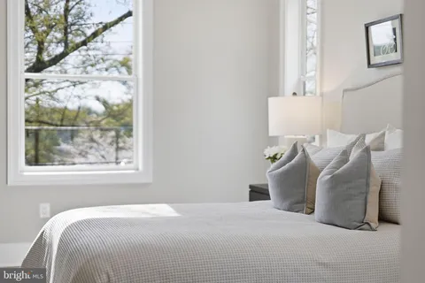 $2,850,000 | 5047 MacArthur Boulevard Northwest, Washington, DC 20016