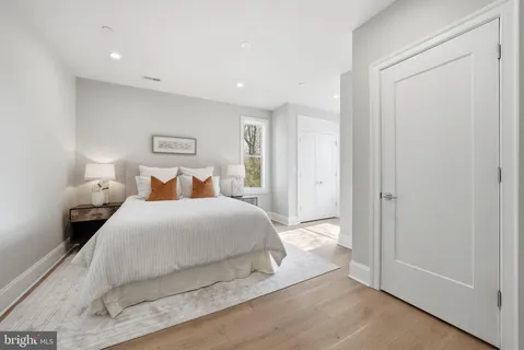 $2,850,000 | 5047 MacArthur Boulevard Northwest, Washington, DC 20016