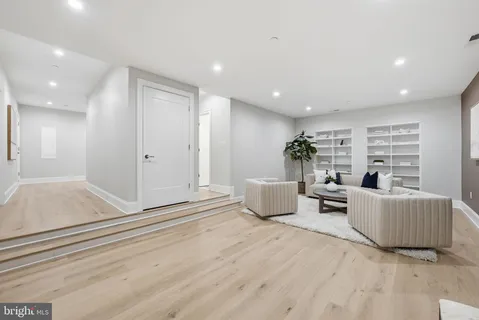 $2,850,000 | 5047 MacArthur Boulevard Northwest, Washington, DC 20016