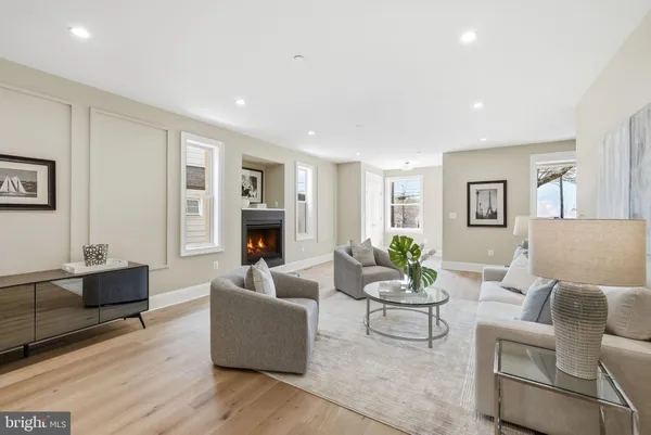 $2,850,000 | 5047 MacArthur Boulevard Northwest, Washington, DC 20016