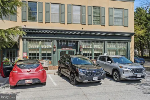 $2,850,000 | 5047 MacArthur Boulevard Northwest, Washington, DC 20016