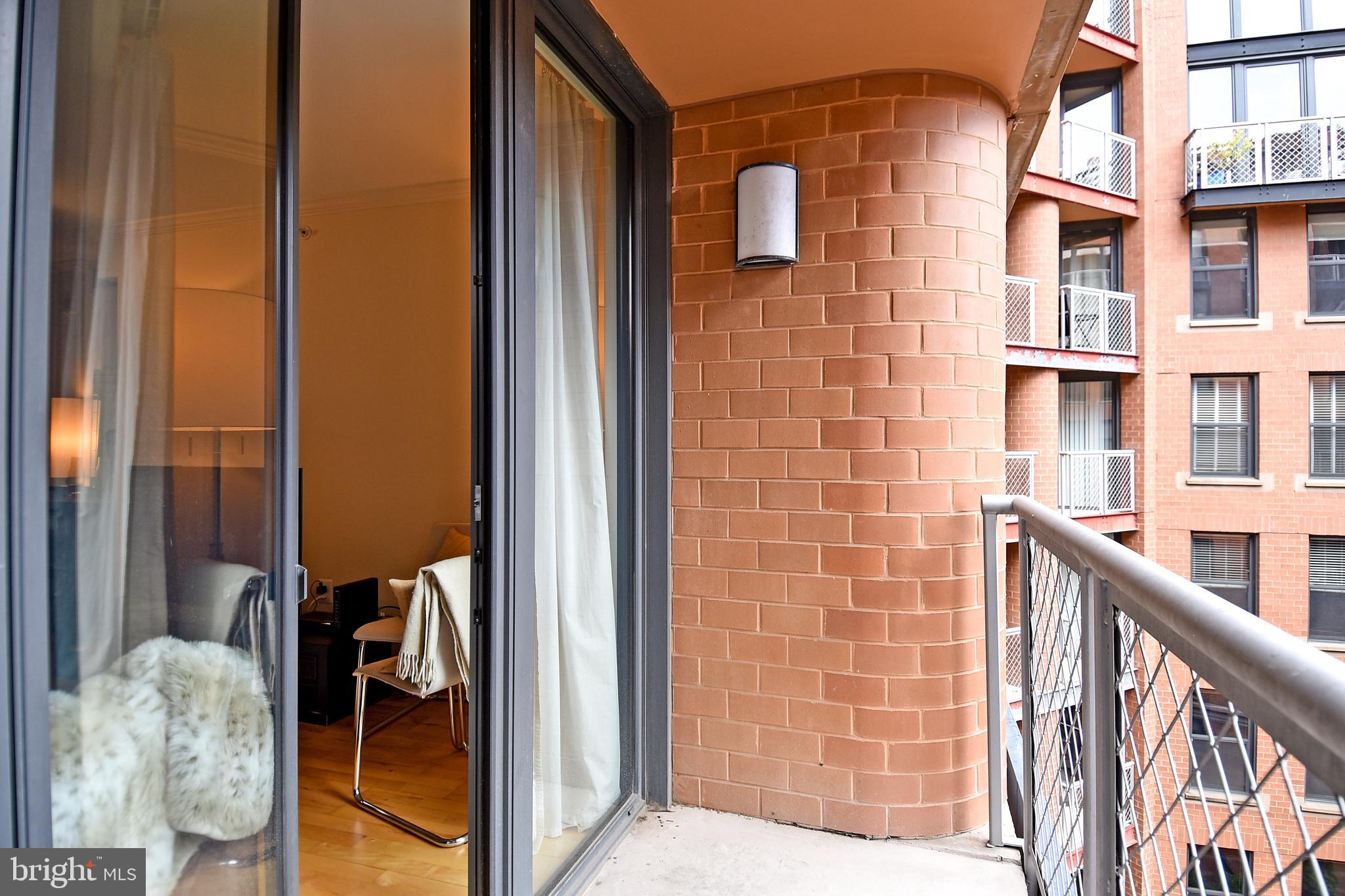 616 E Street Northwest, Unit 902 Washington, DC 20004 - Photo 13 of 20