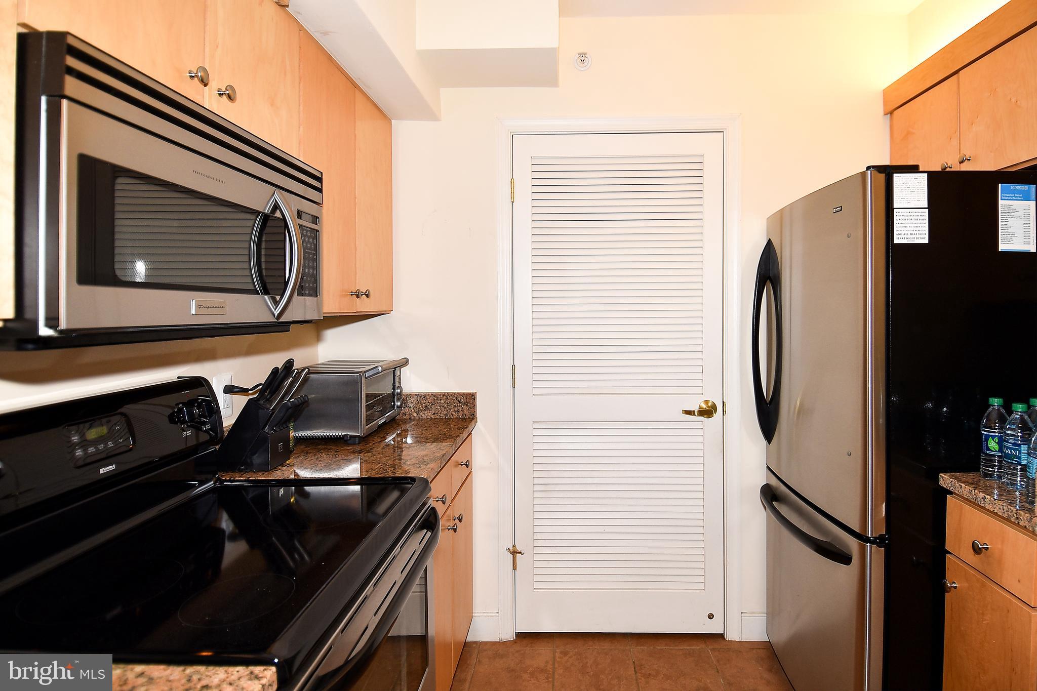 616 E Street Northwest, Unit 902 Washington, DC 20004 - Photo 9 of 20