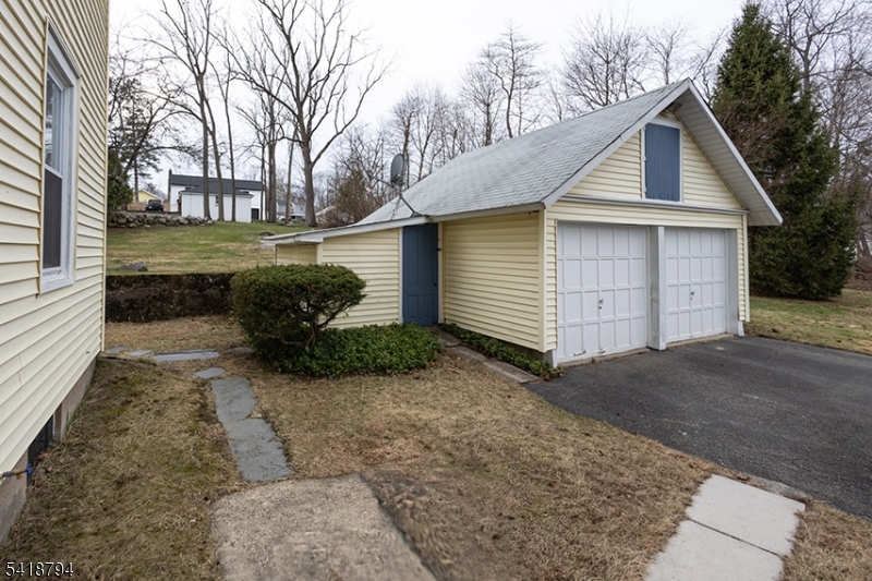 116 Kiel Avenue Butler, NJ 07405 - Photo 9 of 18