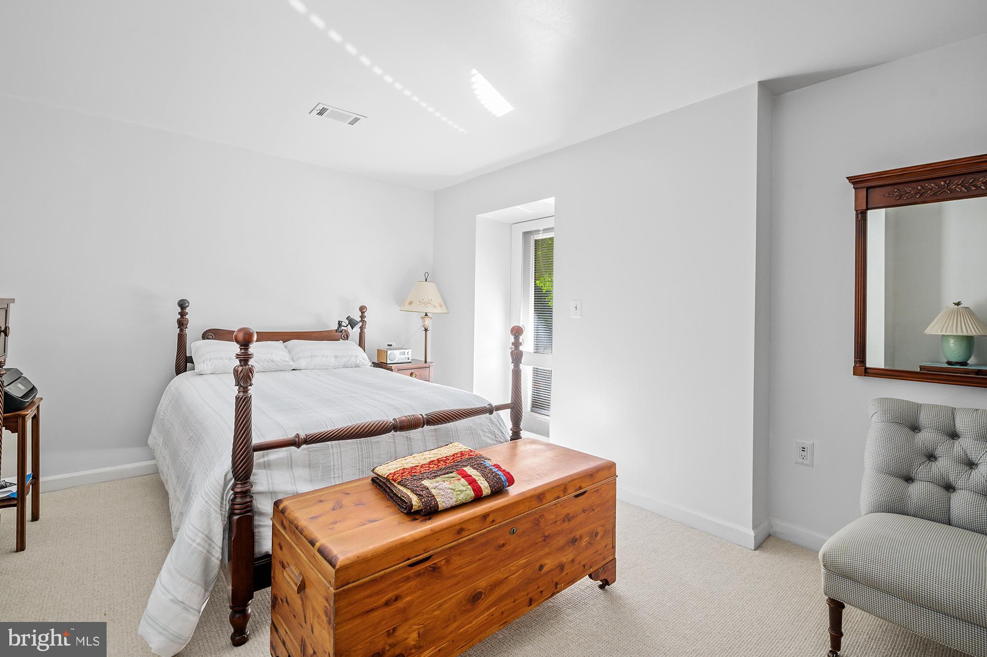 5712 Roland Avenue, Unit TB Baltimore, MD 21210 - Photo 17 of 29 bedroom has access to patio