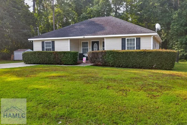 $2,150 | 126 Thornton Street, Ludowici, GA 31316