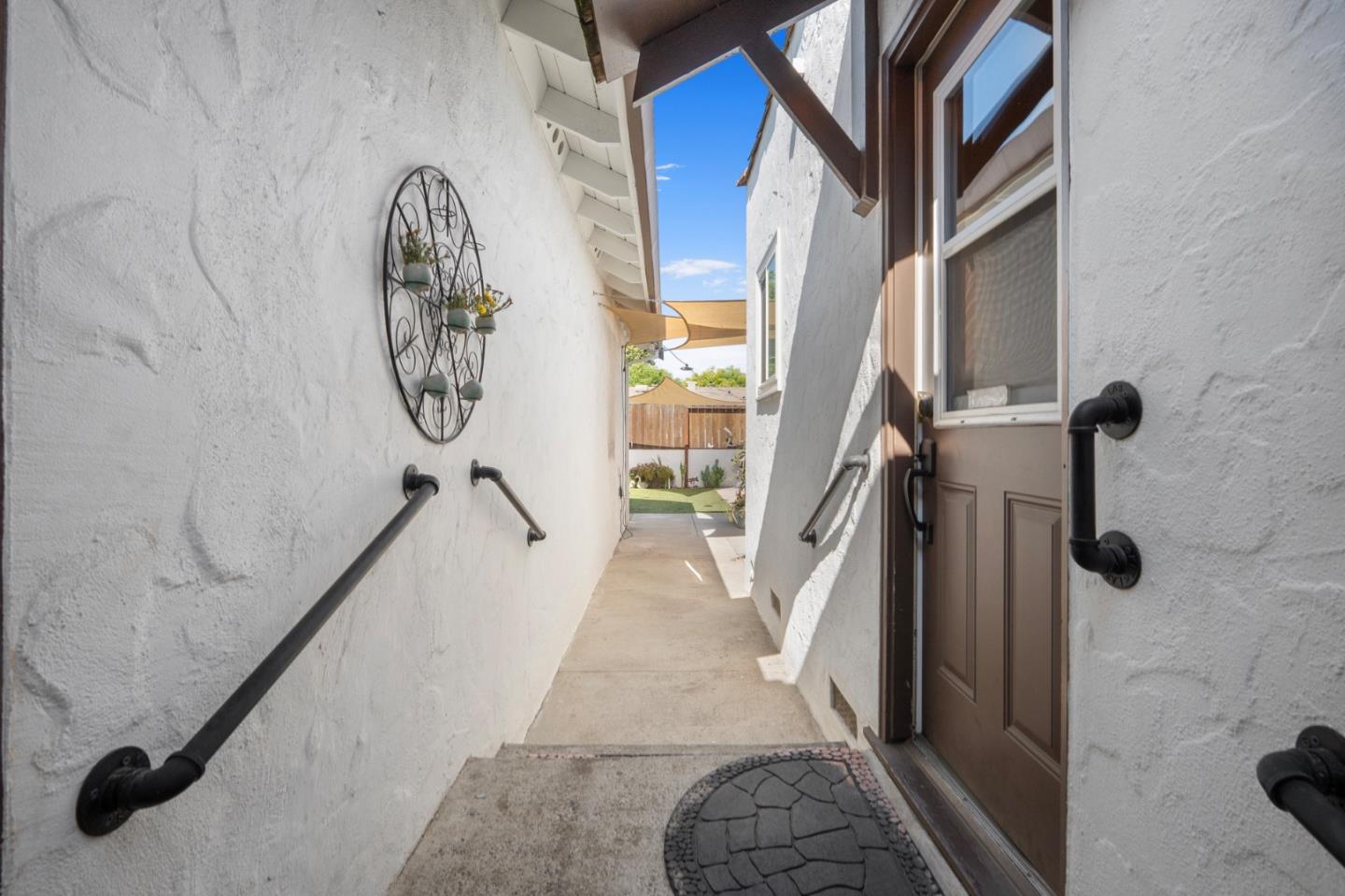 545 4th Street Gilroy, CA 95020 - Photo 29 of 36 a view of entryway with a bathtub