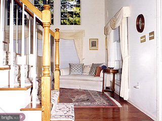 32 McComb Road Princeton, NJ 08540 - Photo 3 of 6