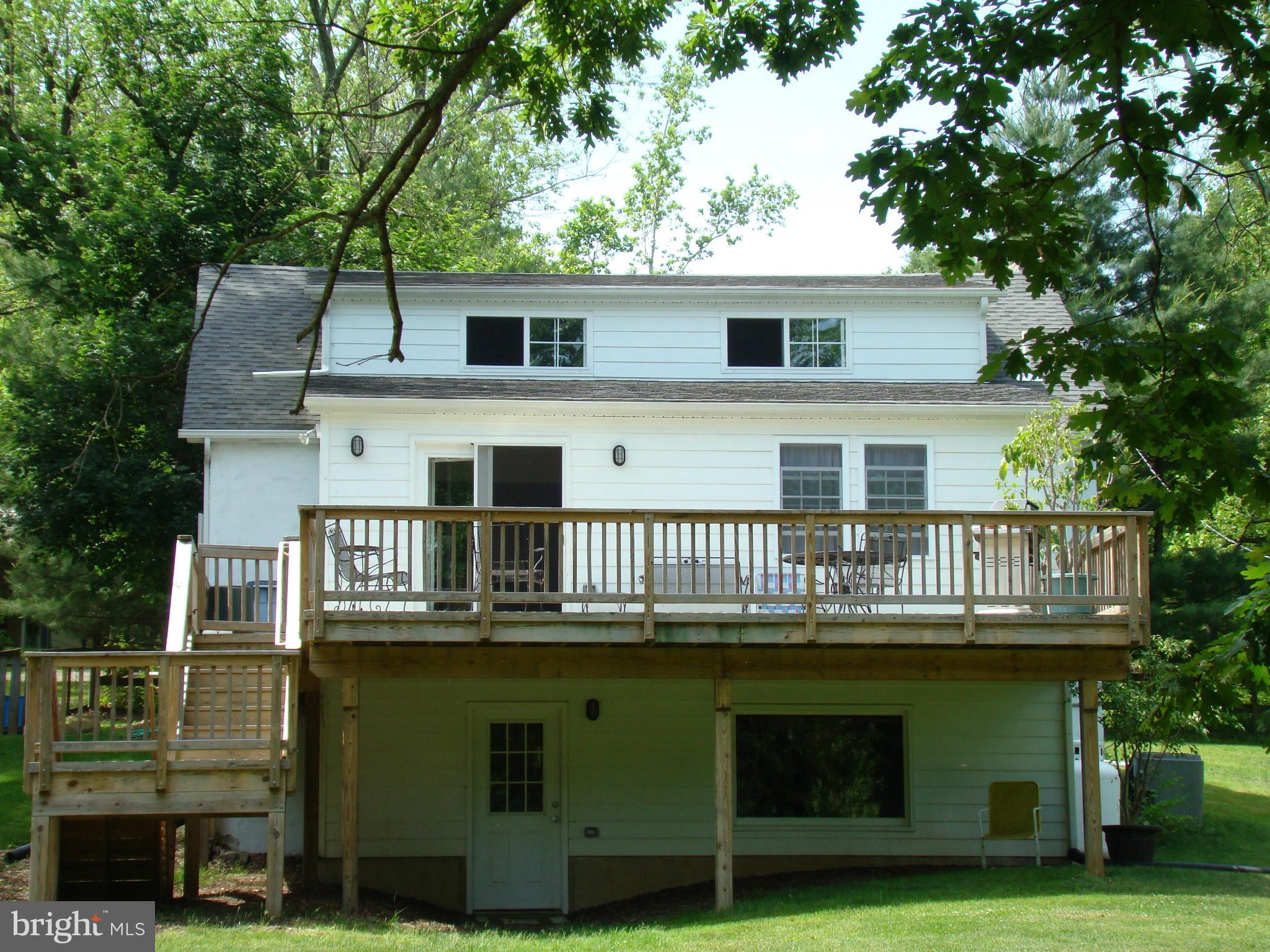 637 Pine Grove Road Bluemont, VA 20135 - Photo 3 of 29 Exterior (Rear)
