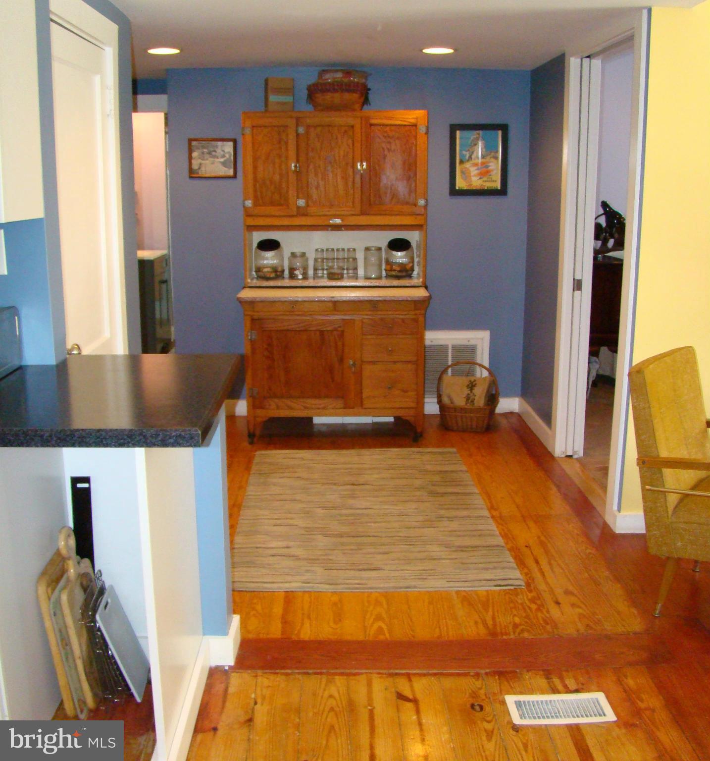 637 Pine Grove Road Bluemont, VA 20135 - Photo 8 of 29 Kitchen