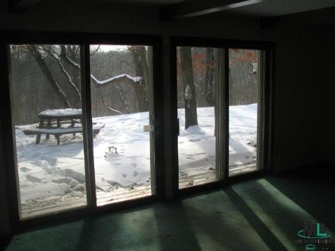 5045 Old Rochester, MI 48306 - Photo 8 of 8 799024-7.JPG