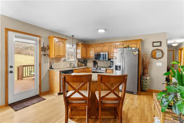 $335,000 | 1220 Dakota Star Court, Grain Valley, MO 64029