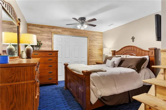 $335,000 | 1220 Dakota Star Court, Grain Valley, MO 64029