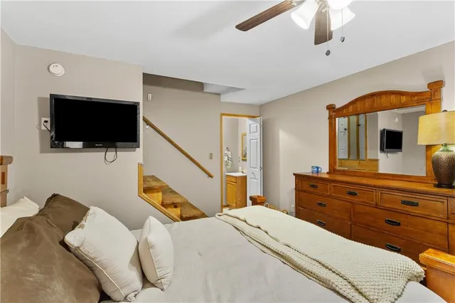 $335,000 | 1220 Dakota Star Court, Grain Valley, MO 64029