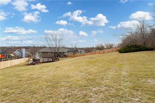 $335,000 | 1220 Dakota Star Court, Grain Valley, MO 64029