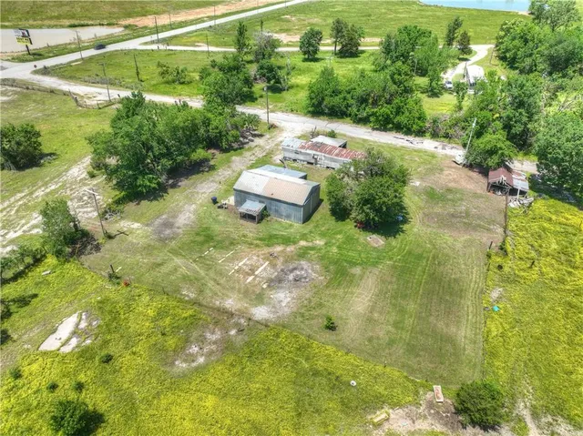$295,000 | 12001 Highway 69, Baxter Springs, KS 66713