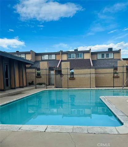$2,900 | 2700 North Brea Boulevard, Unit 24, Fullerton, CA 92835