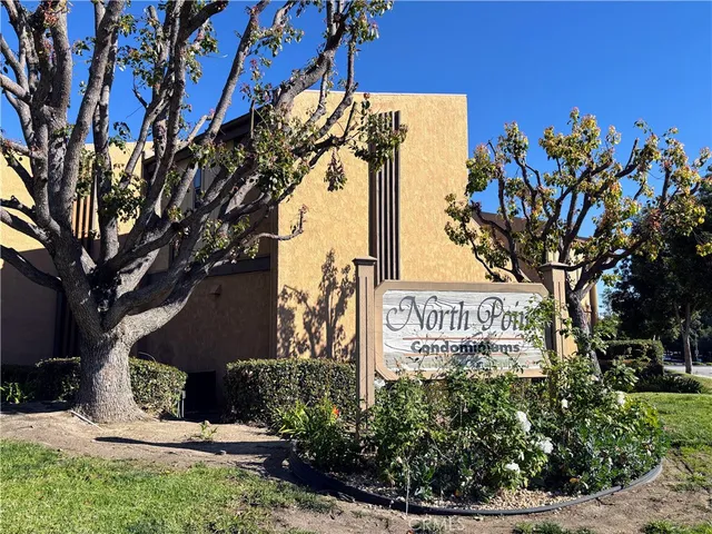 $2,900 | 2700 North Brea Boulevard, Unit 24, Fullerton, CA 92835