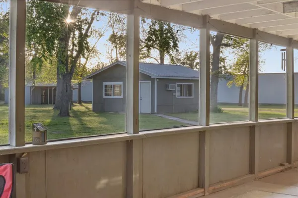 $375,000 | 2338 North Tool Drive, Seven Points, TX 75143