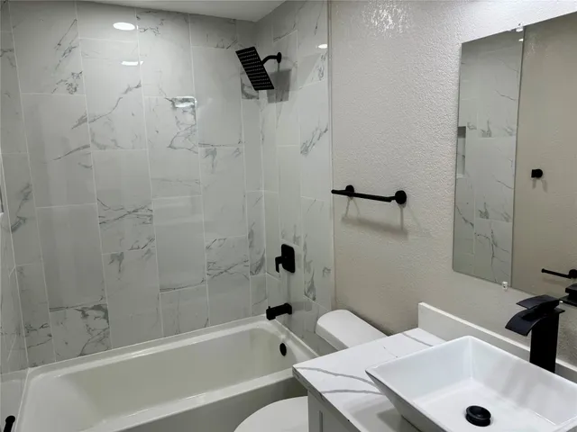 $269,900 | 311 Ravenhead Drive, Houston, TX 77034