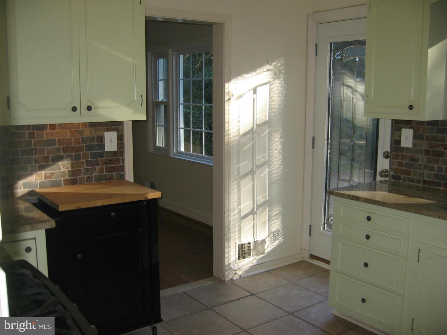 5226 Elliott Road Bethesda, MD 20816 - Photo 10 of 31 Kitchen 4 of 4