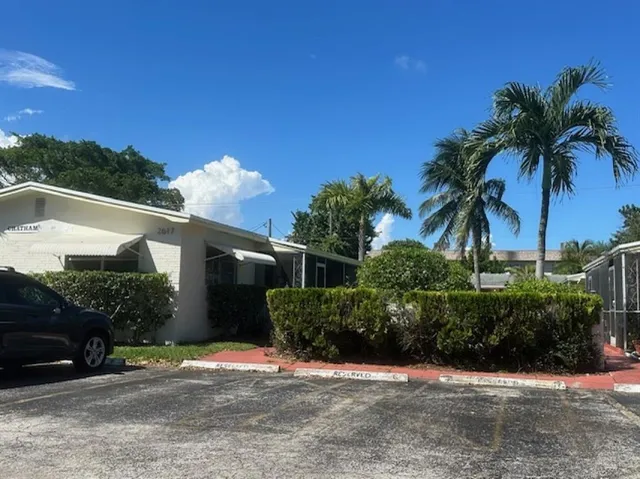 $1,450 | 2617 Lincoln Street, Unit 2, Hollywood, FL 33020