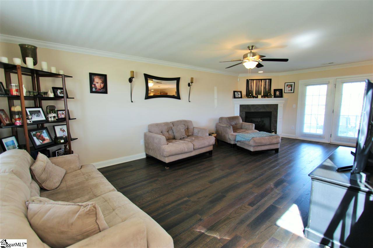 305 Caxton Farm Court Inman, SC 29349 - Photo 6 of 20