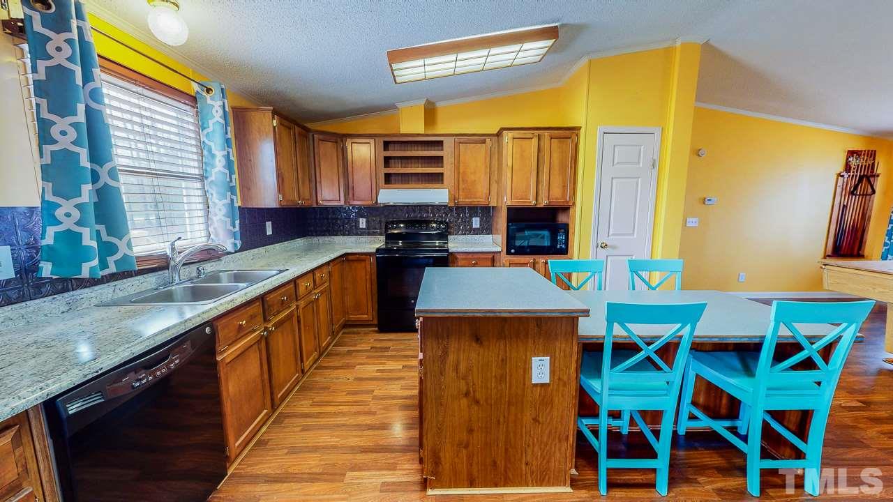 518 Christys Way Roxboro, NC 27574 - Photo 5 of 30