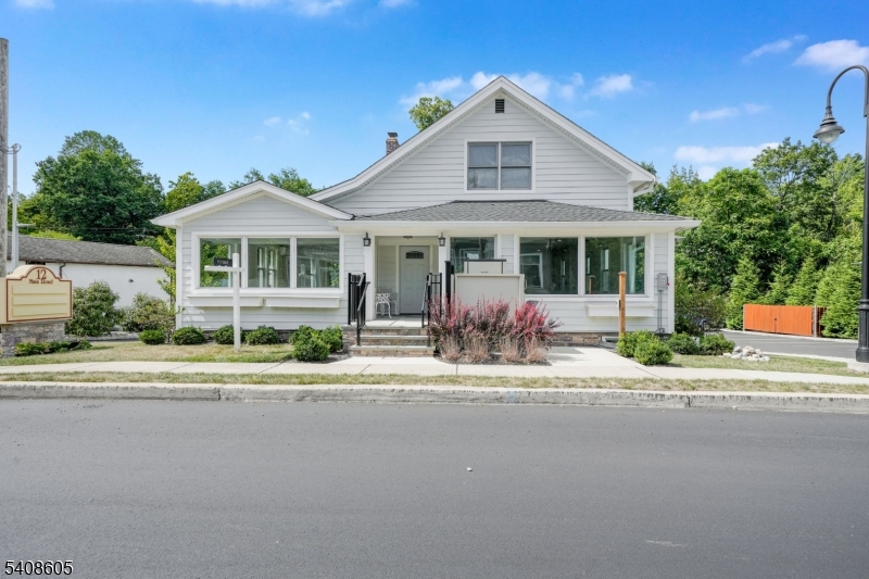 12 Main Road Montville, NJ 07045 - Photo 1 of 11