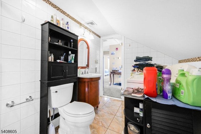 12 Main Road Montville, NJ 07045 - Photo 10 of 11