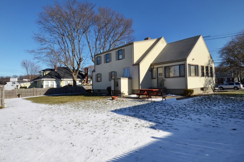 60 Sohier Road Beverly, MA 01915 - Photo 5 of 29 Gallery Image 5