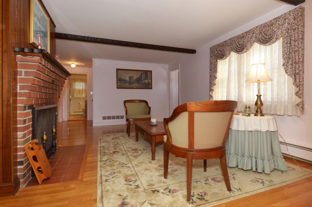60 Sohier Road Beverly, MA 01915 - Photo 9 of 29 Gallery Image 9