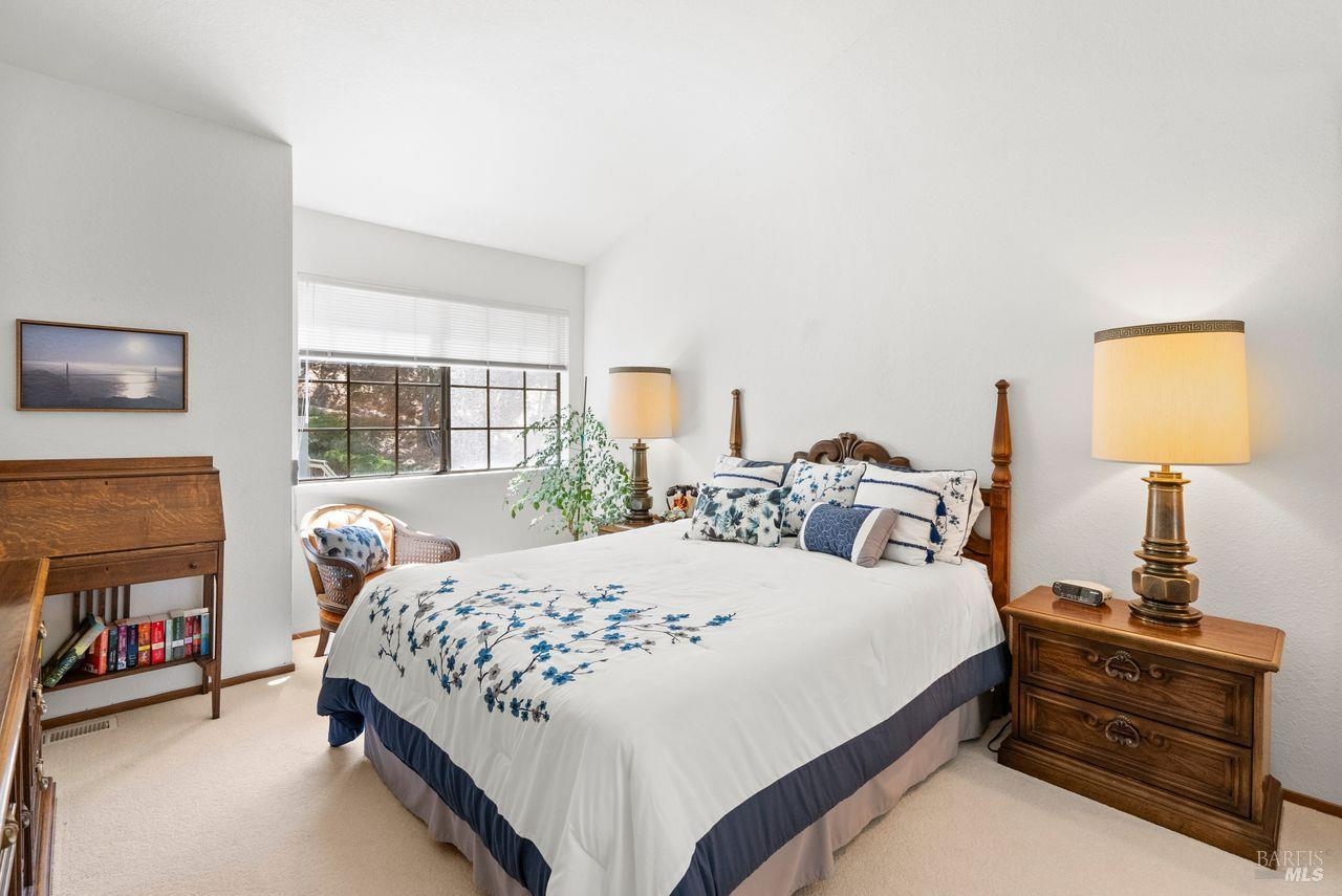 186 Redhawk Road Novato, CA 94949 - Photo 17 of 28