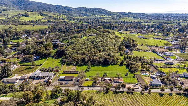 $3,100,000 | 3061 North Avenue, Napa, CA 94558