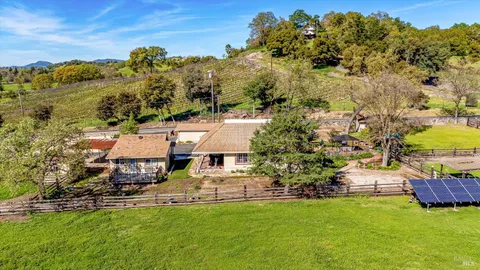 $3,100,000 | 3061 North Avenue, Napa, CA 94558