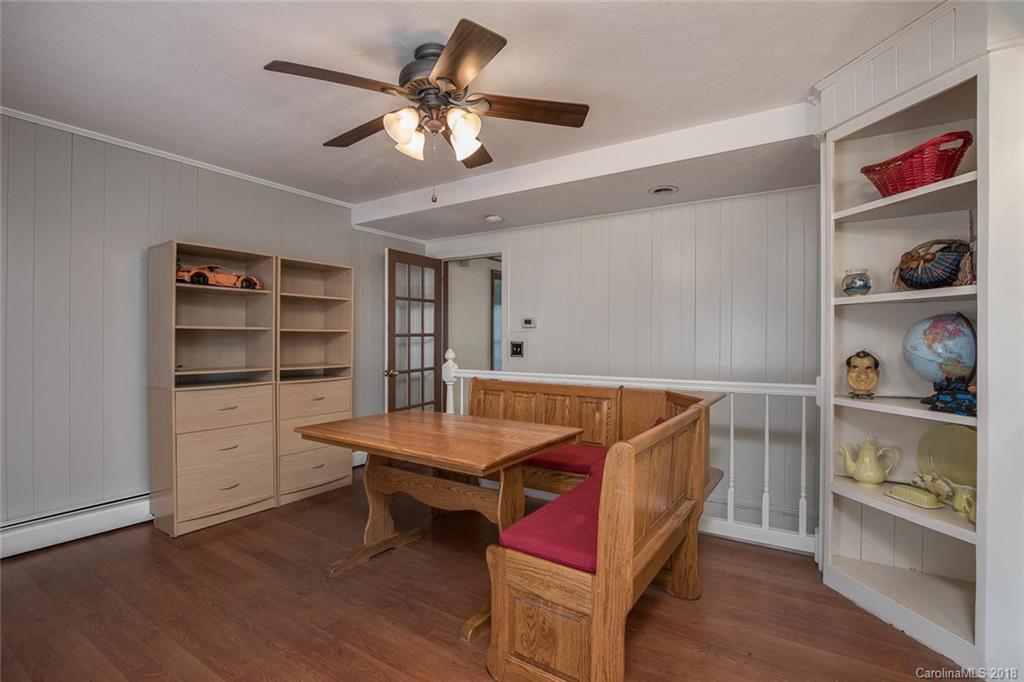 513 Higate Road Hendersonville, NC 28791 - Photo 13 of 34 Gallery Image 13