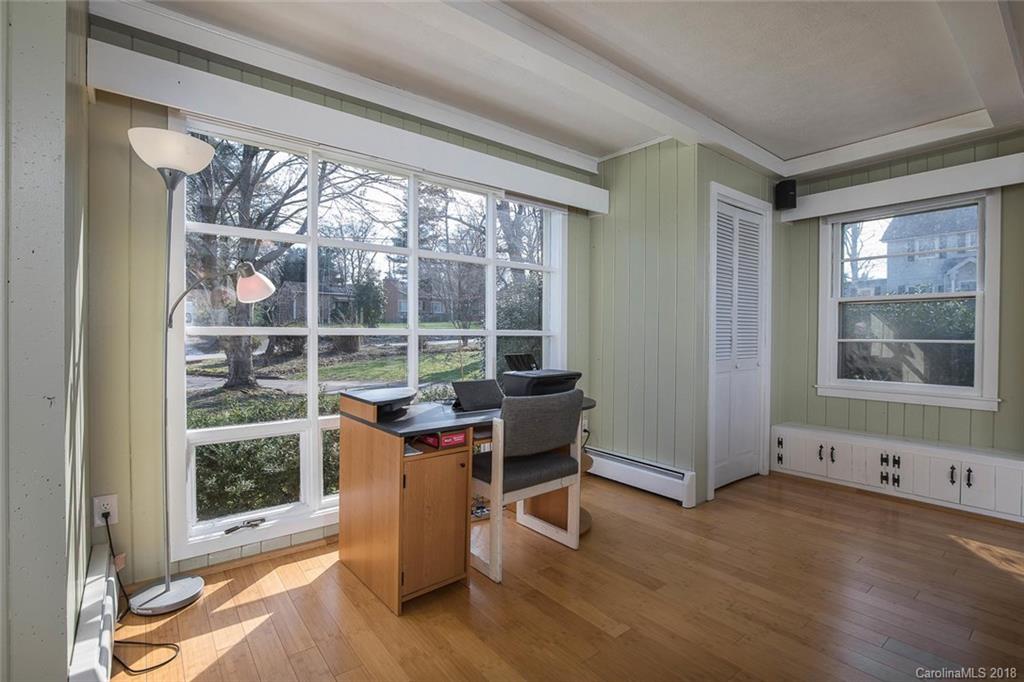 513 Higate Road Hendersonville, NC 28791 - Photo 17 of 34 Gallery Image 17